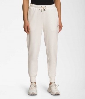 Women's The North Face Box NSE Jogger White | OTTAWA TQRDWH